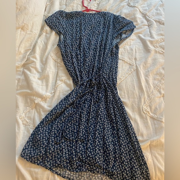 Brandy Melville tie dress, one size fits all - Picture 3 of 3
